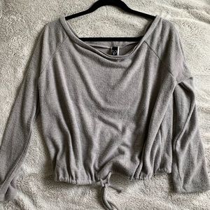 Grey Windsor top